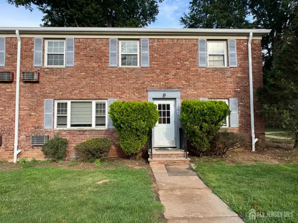 -13 Wedgewood Drive #87, Verona, NJ 07044