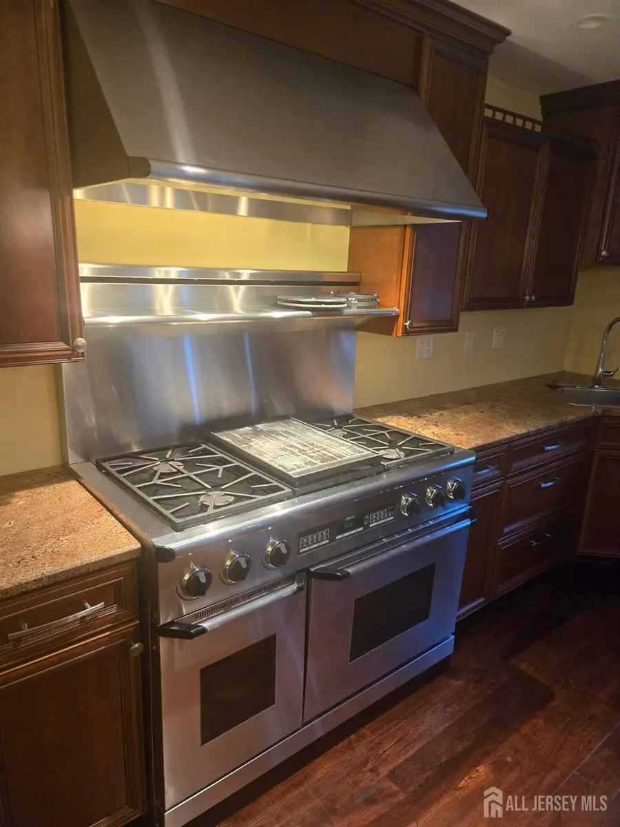 -14 Larch Street, Carteret, NJ 07008 - #2