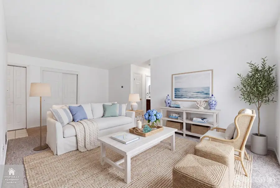 -296-B Alpine Way, Woodbridge, NJ 07095 - #2