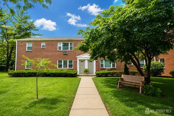 -50 Fox Road #2A, Edison, NJ 08817
