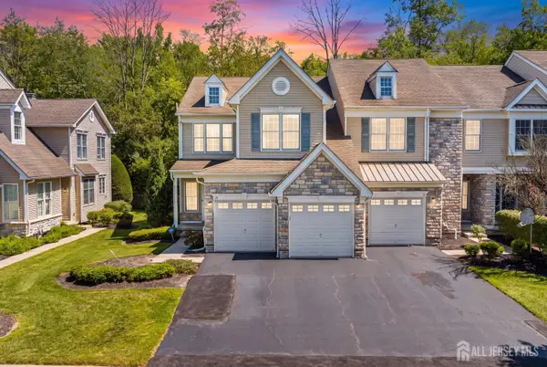 -17 Tree Swallow Drive, Princeton, NJ 08540