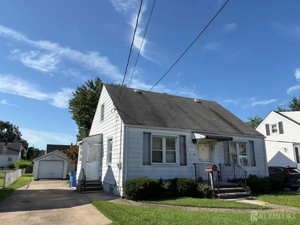 -20 3rd Street, Sayreville, NJ 08872
