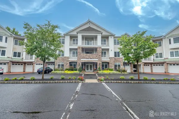 -7321 Falston Circle, Old Bridge, NJ 08857