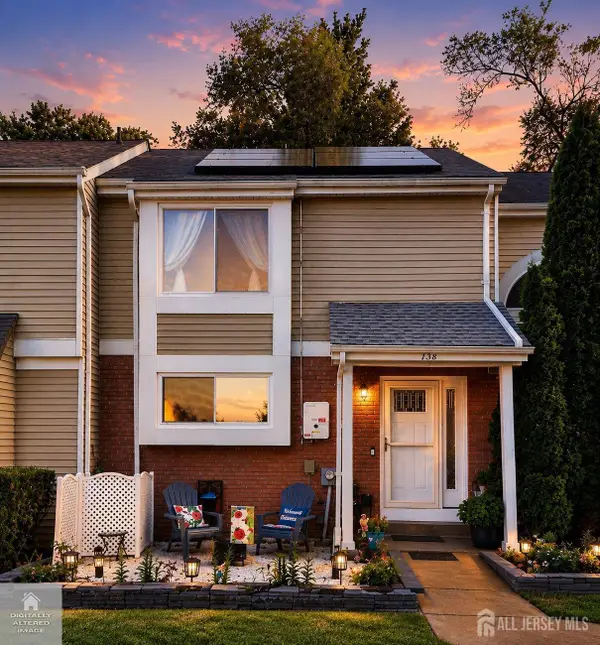 -138 Stratford Court, Hillsborough, NJ 08844