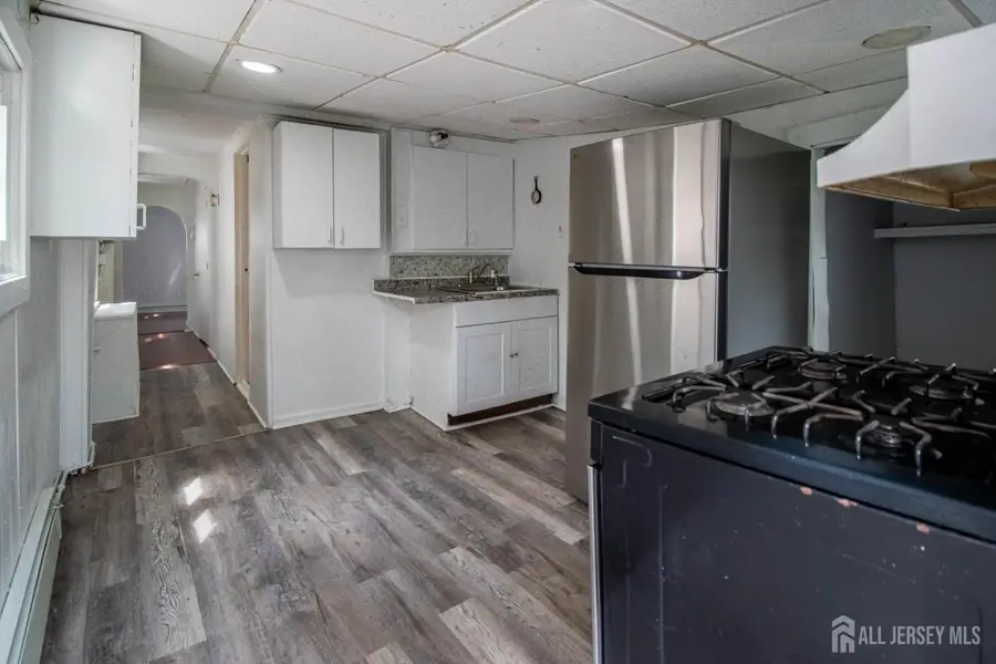 -66 Comstock Street, New Brunswick, NJ 08901 - #3