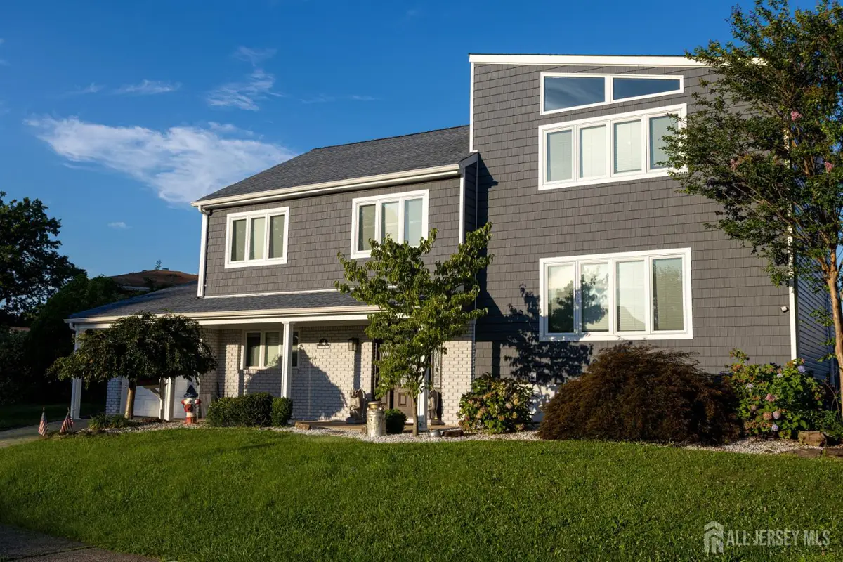 -18 Robinhood Drive, Parlin, NJ 08859 - #1