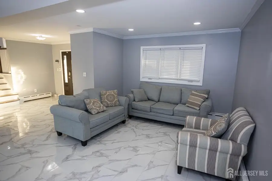 -18 Robinhood Drive, Parlin, NJ 08859 - #3