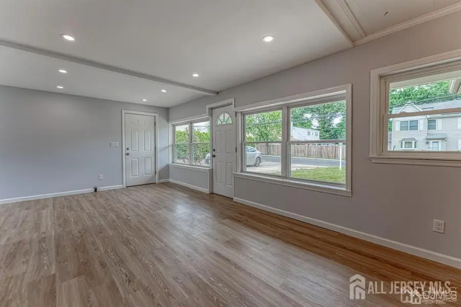 -3 Pillar Drive, Sayreville, NJ 08879 - #3