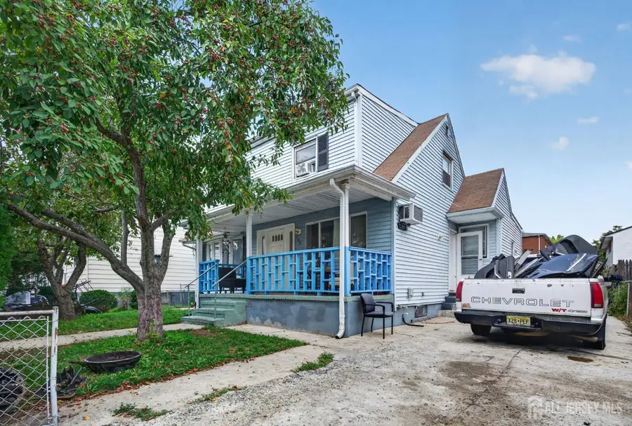 -105 N Talmadge Street, New Brunswick, NJ 08901 - #2