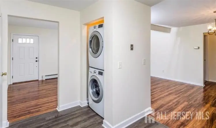 -703 Cricket Lane, Woodbridge, NJ 07095 - #3