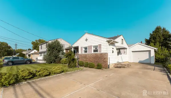 -1064 Bordentown Avenue, Sayreville, NJ 08859