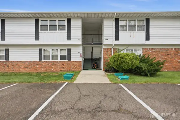 -63 63-c Galewood Drive #C, Old Bridge, NJ 07747