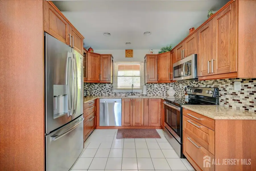 -28 Morningside Drive, Old Bridge, NJ 08857 - #2