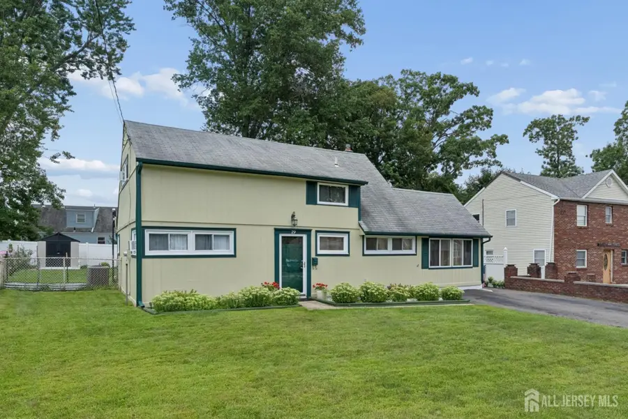 -29 Pine Tree Road, Old Bridge, NJ 08857 - #3