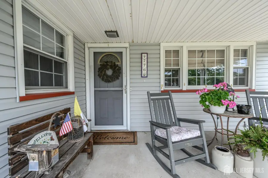 -776 Harrell Avenue, Woodbridge, NJ 07095 - #2
