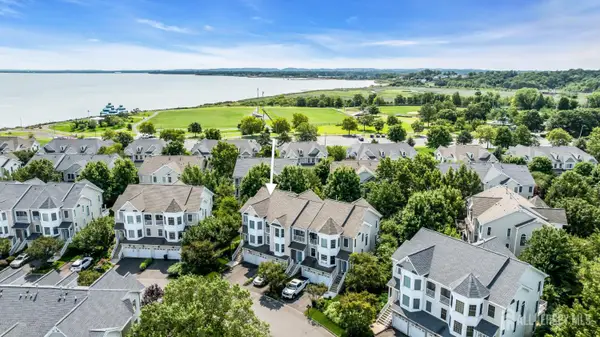 -9 S Shore Drive S, South Amboy, NJ 08879