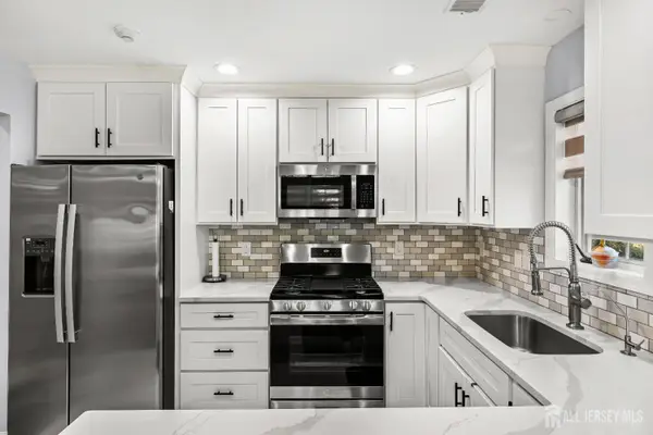 -53 Winthrop Road #G, Monroe, NJ 08831