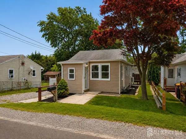 -617 Greenwood Avenue, Old Bridge, NJ 08879