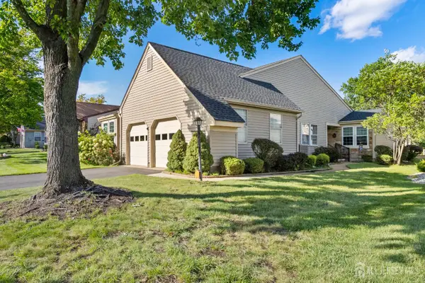 -5 Thomas Paine Drive, Monroe, NJ 08831