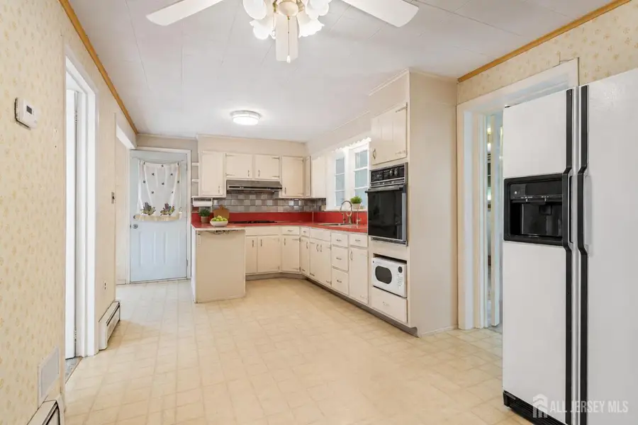 -537 Ryders Lane, East Brunswick, NJ 08816 - #3