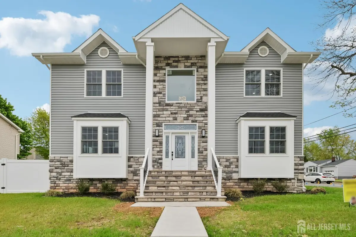 -239 Suttons Lane, Edison, NJ 08817 - #1