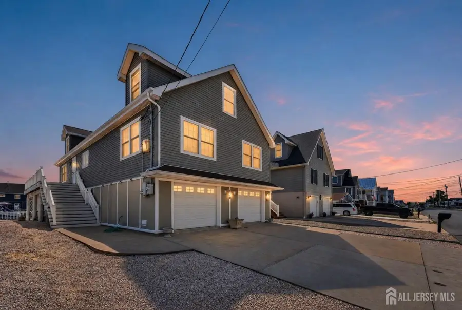 -128 E Mohawk Drive, Mystic Island, NJ 08087 - #2