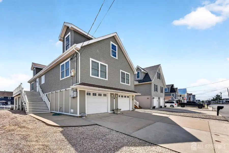 -128 E Mohawk Drive, Mystic Island, NJ 08087 - #3