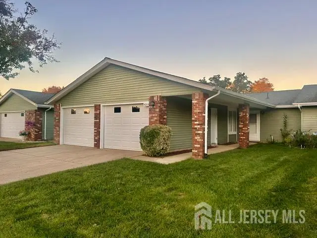 -406 Genista Plaza #b, Monroe, NJ 08831 - #1