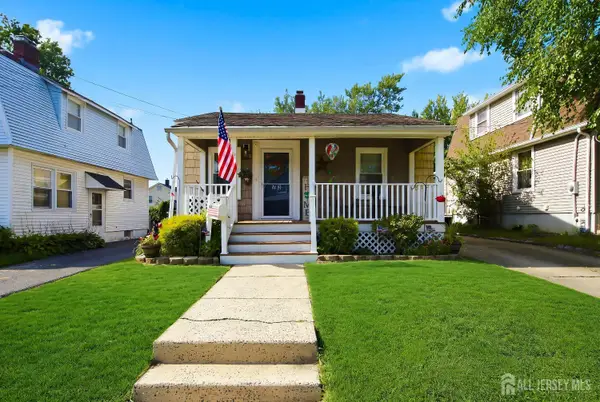 -33 Pershing Avenue, Milltown, NJ 08850