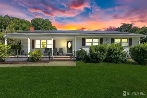 -27 Milton Avenue, East Brunswick, NJ 08816
