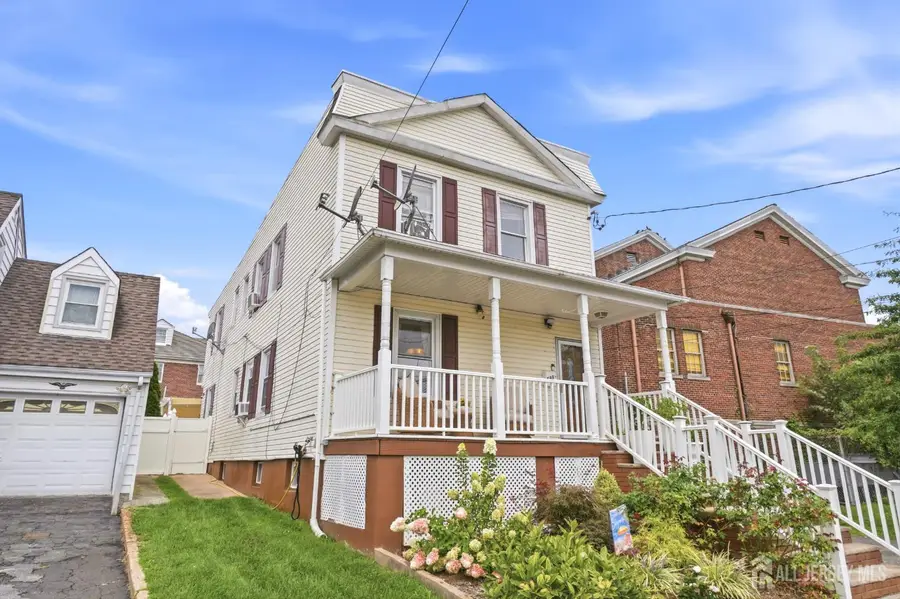 -583 Mckeon Street, Perth Amboy, NJ 08861 - #3