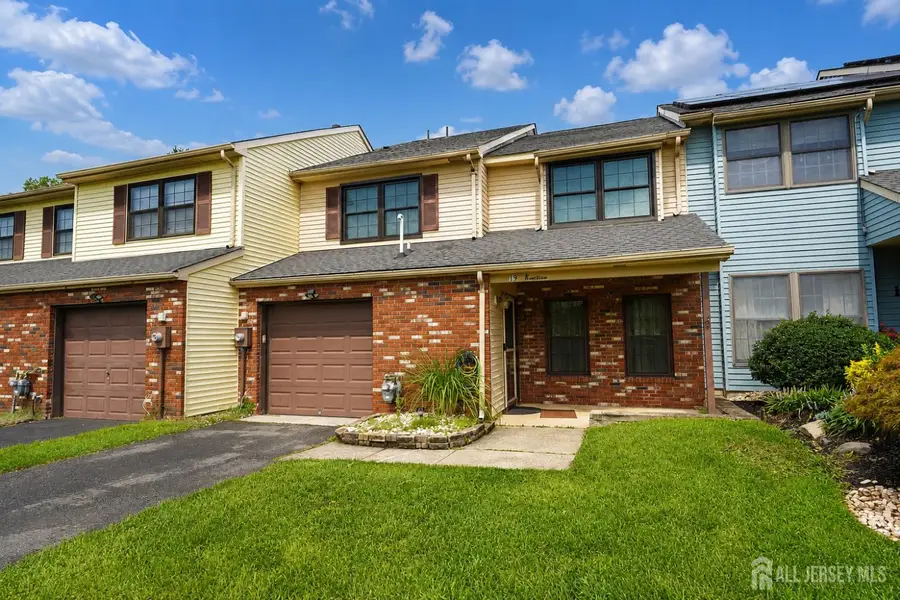 -19 Rush Court, East Brunswick, NJ 08816 - #3