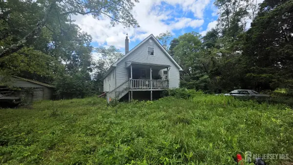 -407 Matchaponix Road, Old Bridge, NJ 08831