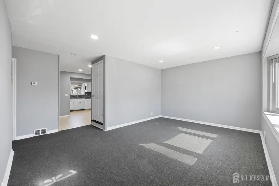 -48 Buchanan Avenue, Sayreville, NJ 08859 - #3
