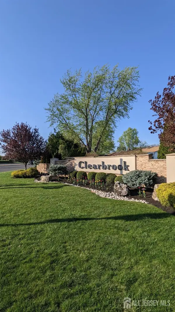 -780 Ardmore Road, Monroe, NJ 08831