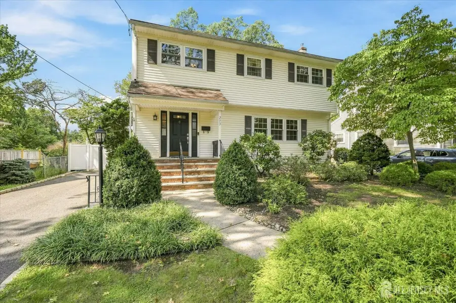 -273 Grove Avenue, Metuchen, NJ 08840 - #2