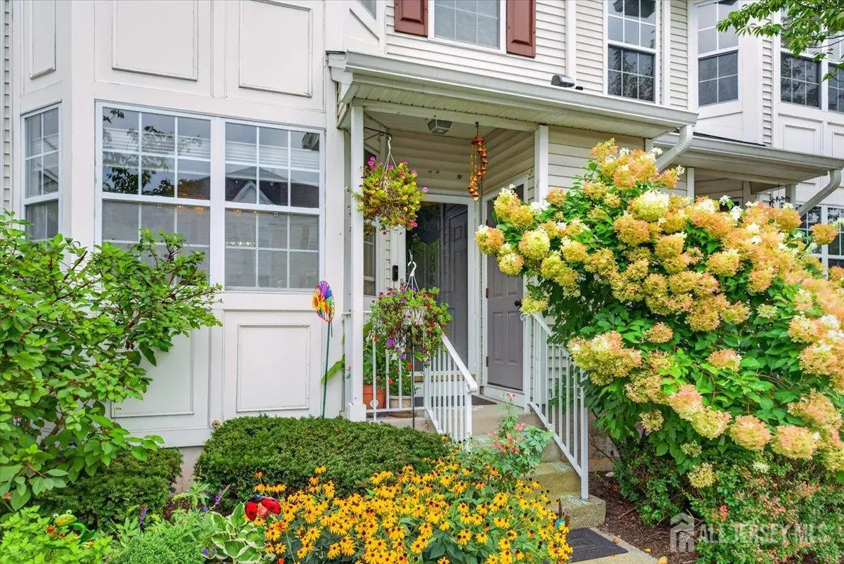 -1008 Blossom Circle, South Brunswick, NJ 08810 - #1