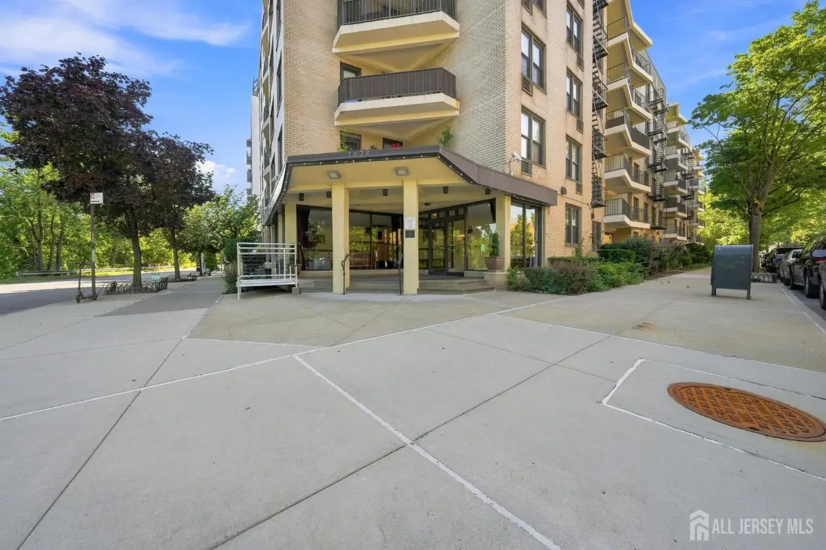 -1874 Pelham Pkwy S, Bronx, NY 10461 - #1