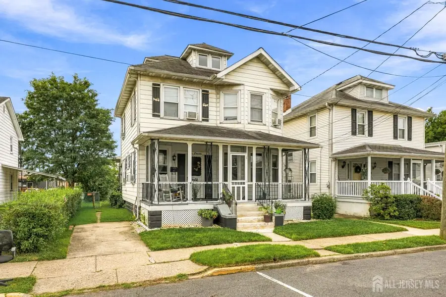 -318 Conover Street, Burlington, NJ 08016 - #2
