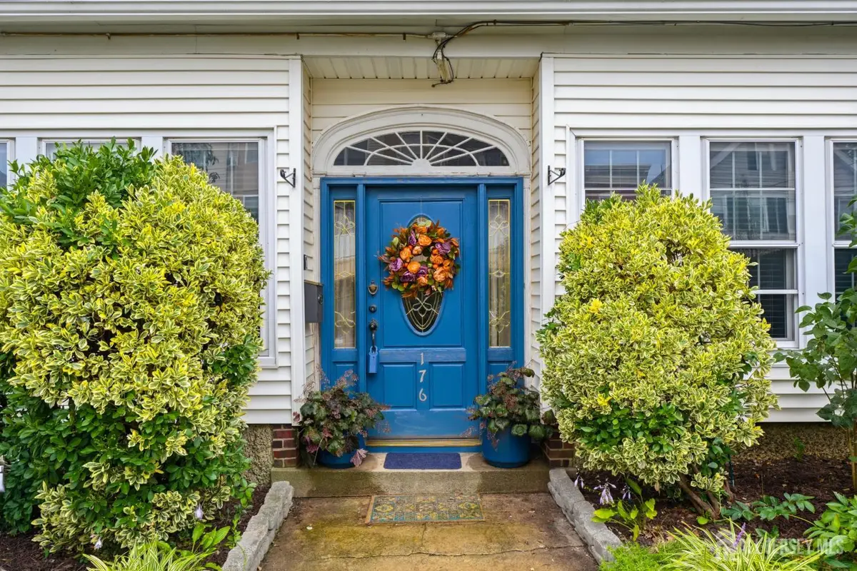 -176 N Broadway Street, South Amboy, NJ 08879 - #1