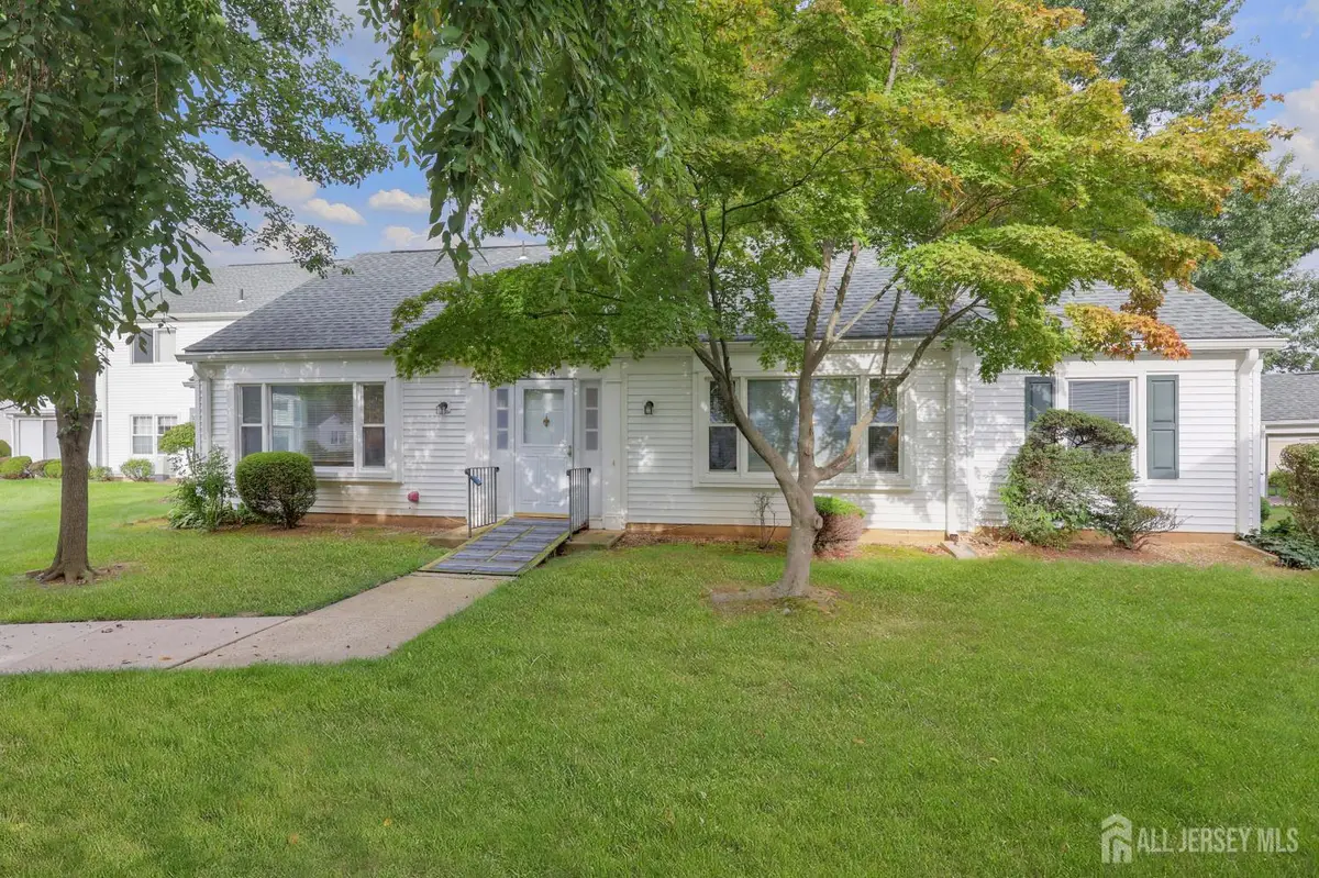 -487 Somerset Lane #487A, Jamesburg, NJ 08831 - #1
