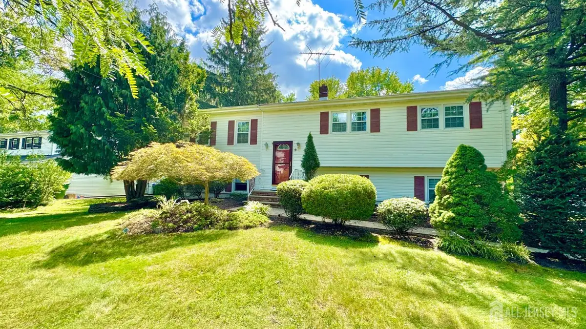 -9 Highpoint Drive, Edison, NJ 08820 - #1