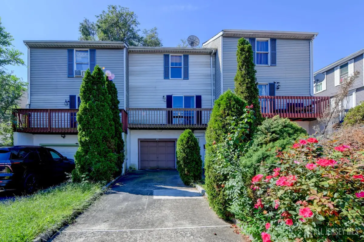 -493 Fayette Street, Perth Amboy, NJ 08861 - #1