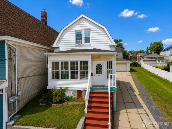 -685 Raritan Avenue, Perth Amboy, NJ 08861