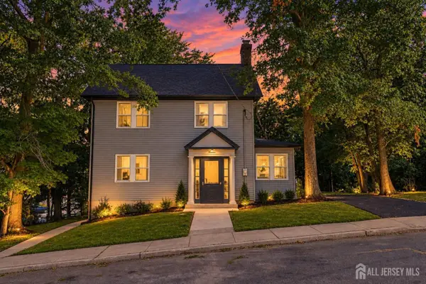 -19 N Adelaide Avenue N, Highland Park, NJ 08904