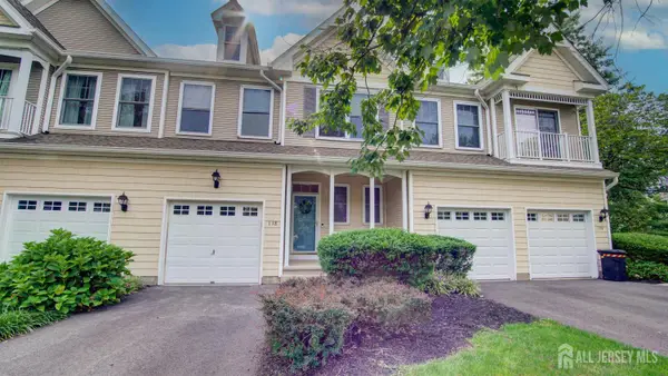 -118 S Shore Drive S, South Amboy, NJ 08879
