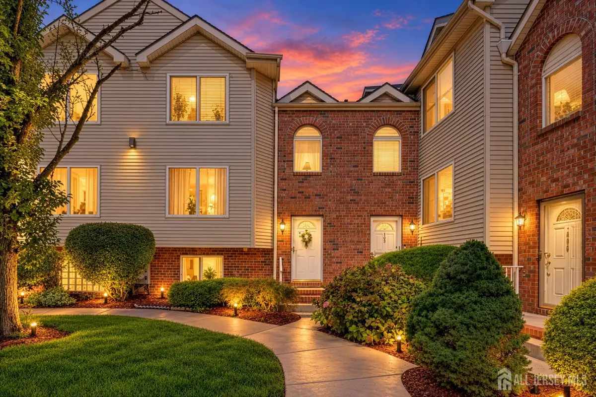 -402 Holly Drive, Perth Amboy, NJ 08861 - #1