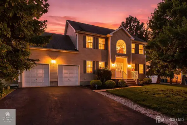 -101 Churchill Avenue, Franklin Twsp, NJ 08873