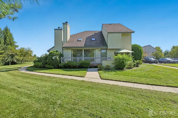 -9 Brook Street, Franklin Twsp, NJ 08873