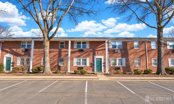 -289 Main Street #11L, Spotswood, NJ 08444